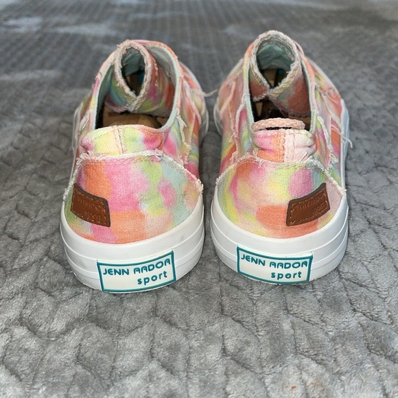 JENN ARDOR Women Fashion Canvas Shoes Low Top Slip On Sneakers Walking Shoes - Picture 3 of 10